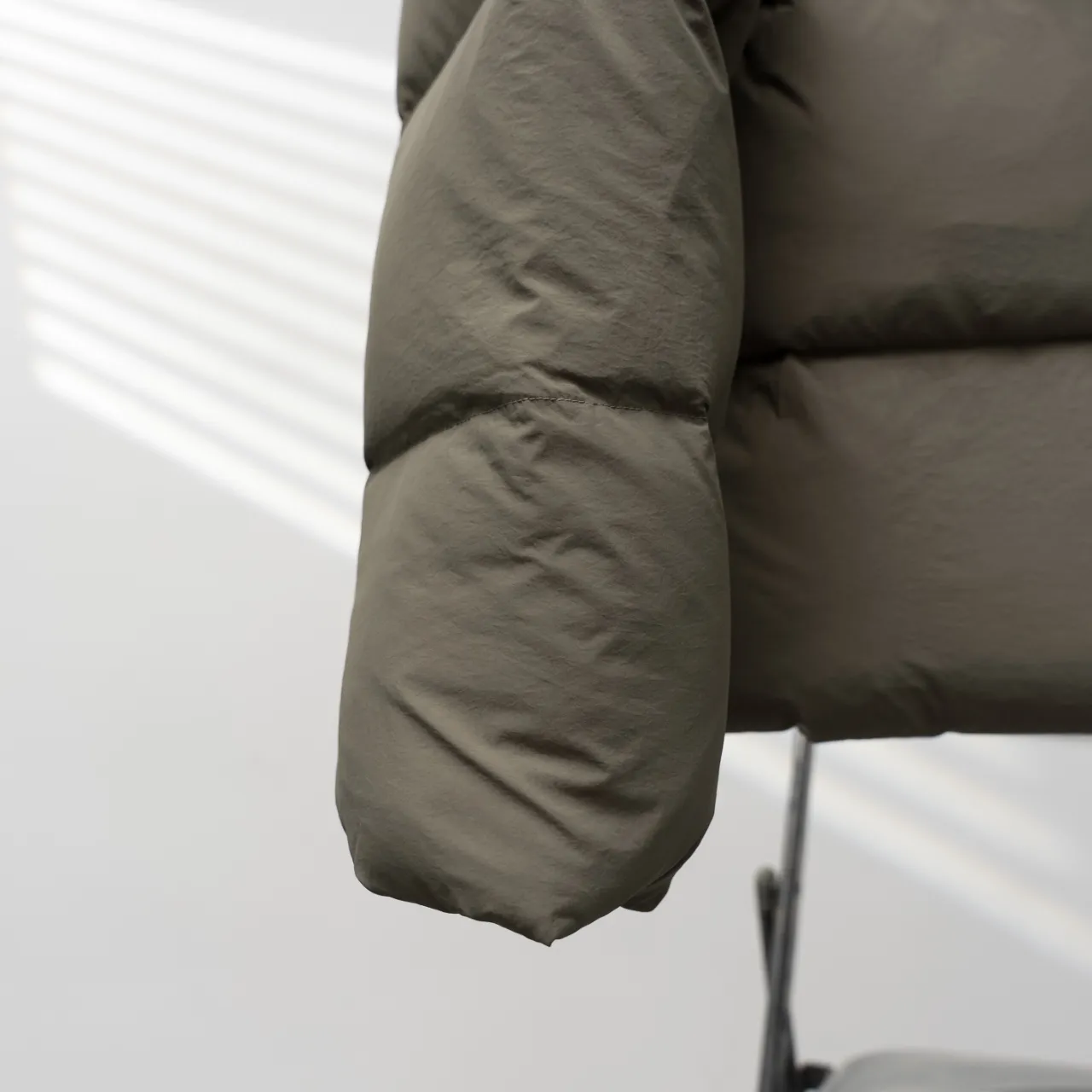 P880 CANADA GOOSE丨Canada Goose Ouyang Nana Generation Hooded Down Jacket Color: Wormwood Green Size: S-XXL